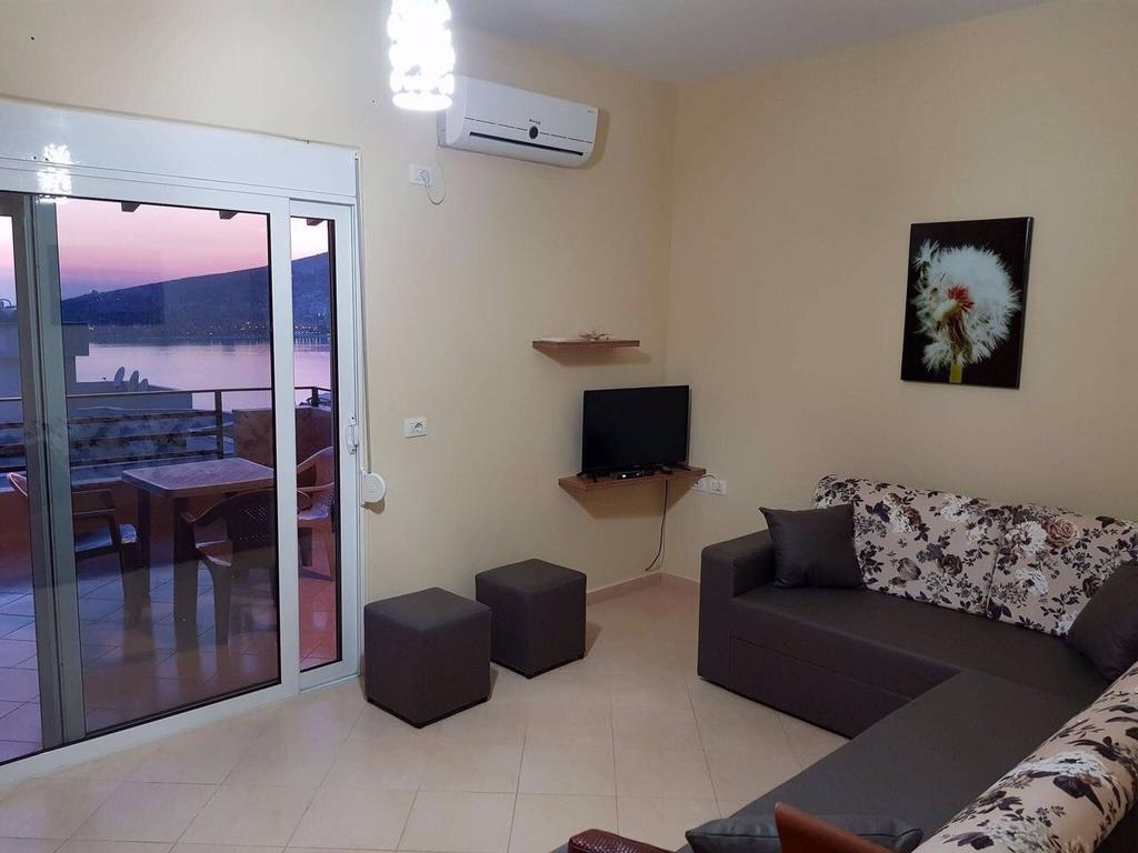 Jon'S Penthouse Apartment Sarande Exterior photo